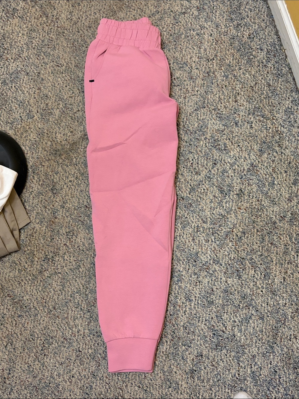 Alphalete Element Joggers